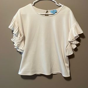 Cece Brand cream colored short sleeve shirt with pleated butterfly sleeves.